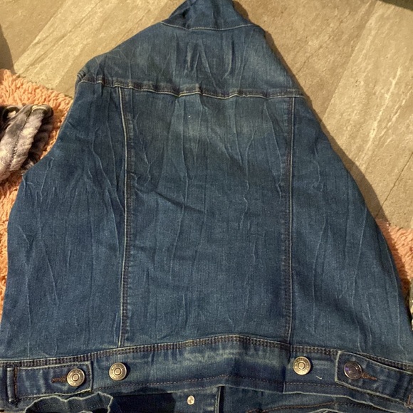 jean jacket - Picture 2 of 2